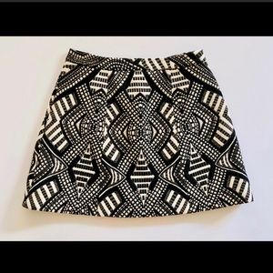 Alice + Olivia Black and White Geometric Mini Skirt